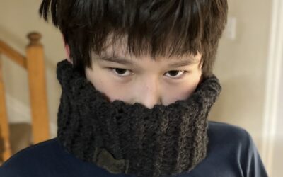 CROCHET MEN’S COWL NECK WARMER